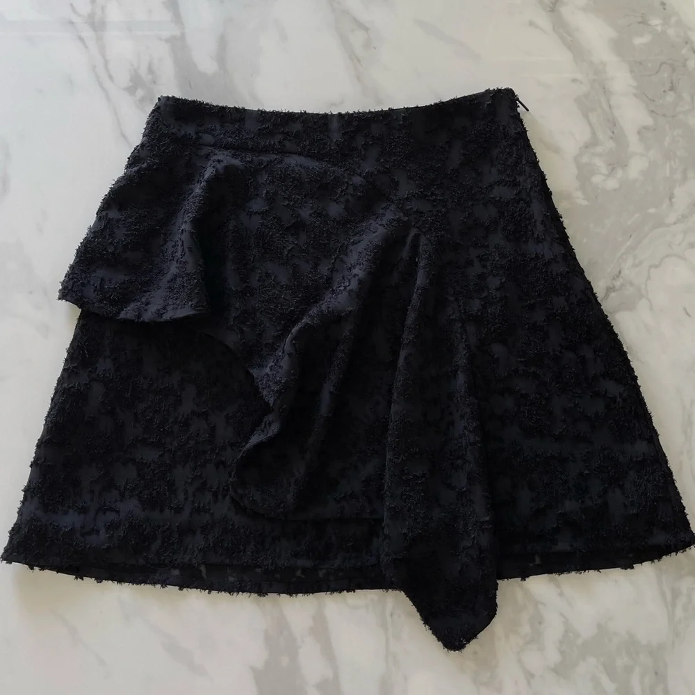 Mango Textured Mini Skirt - Picture 3 of 9